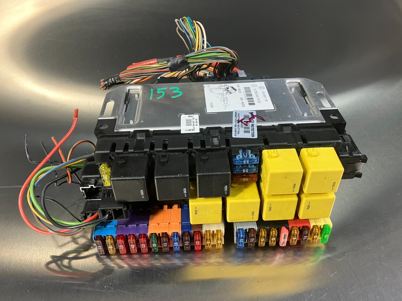 03-2012 mercedes r230 sl550 sl55 amg front left sam fuse box control module oem