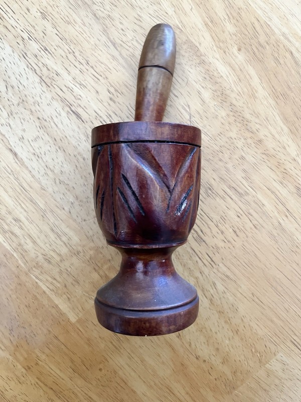 Wood Grinder Bowl With Wood Grinder