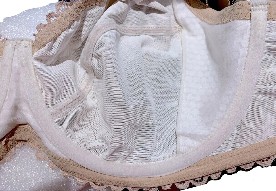 Amoena Mia Alexandra Conjunto Sujetador Encaje (2 Sujetadores) en Color Negro y Beige Talla 44D Foto 4 de 4