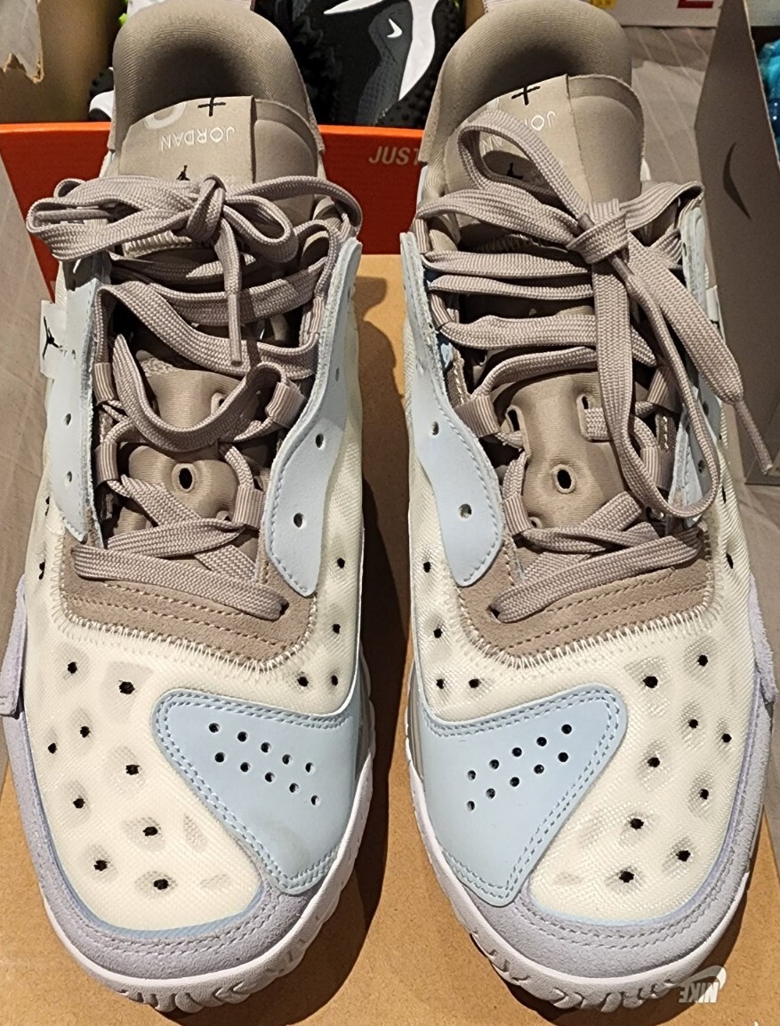 NIKE ジョーダン デルタ2 29cm CW0913-004 Jordan Delta 2 University Blue CW0913-004 | SneakerNews.com