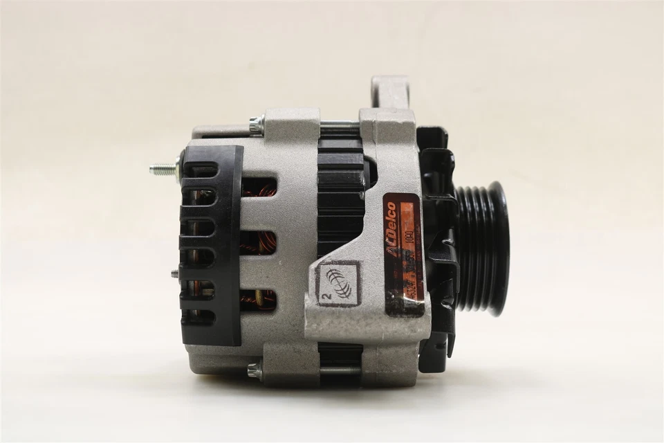 Alternador ACDelco Reman 80 amperios 321-557 Chevrolet Cavalier 2,2 L 1987-1993 Foto 4 de 4