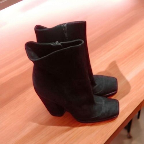 Givenchy Suede Square Toe Black Ankle Booties Size US 9 - Picture 4 of 9