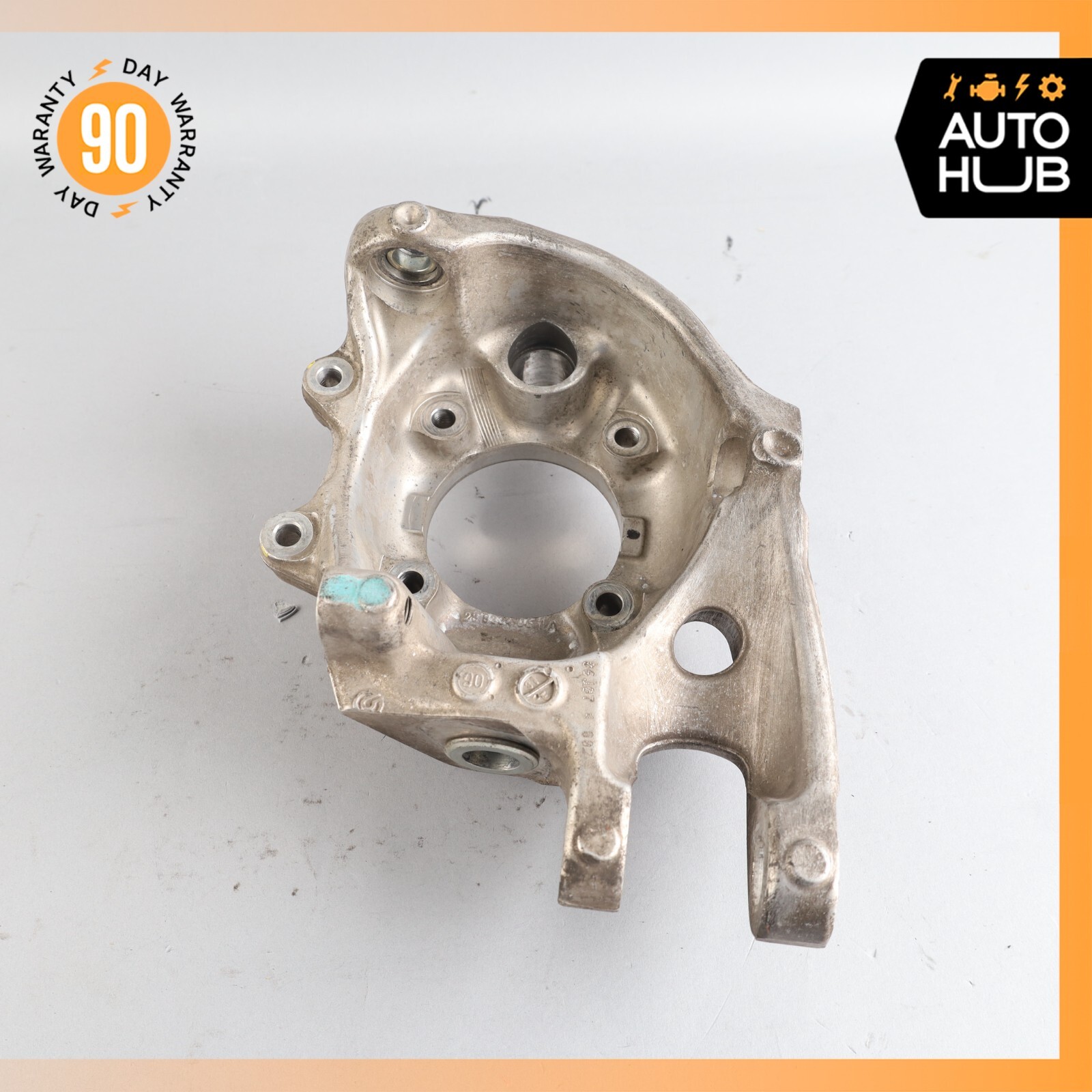06-10 Maserati Quattroporte M139 Rear Right Side Spindle Knuckle Hub OEM 51k