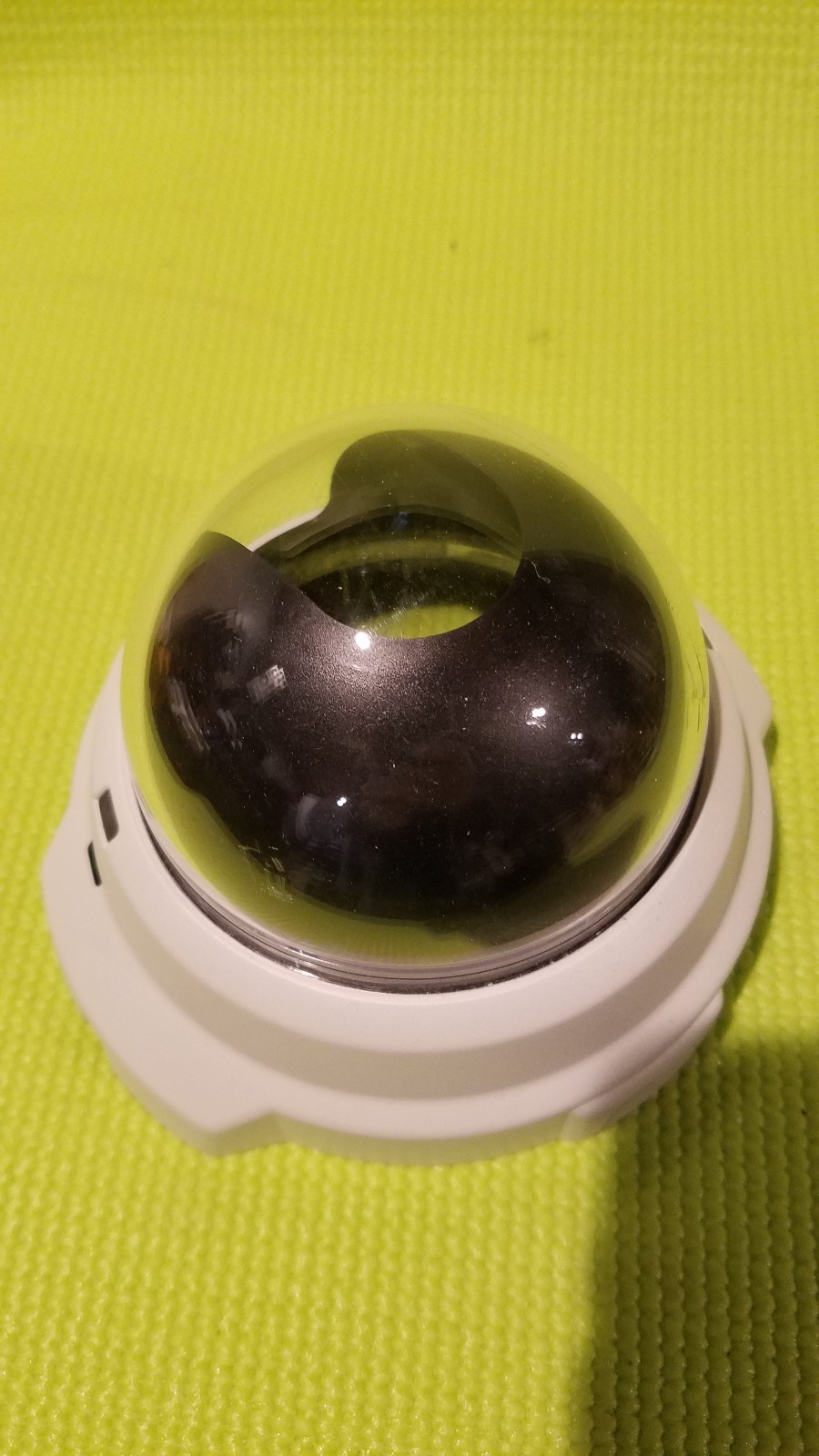 Caméra IP Dome Axis 216FD Dôme Fixe - Pour Pièces Ou Réparation (problème D'image Signalé)