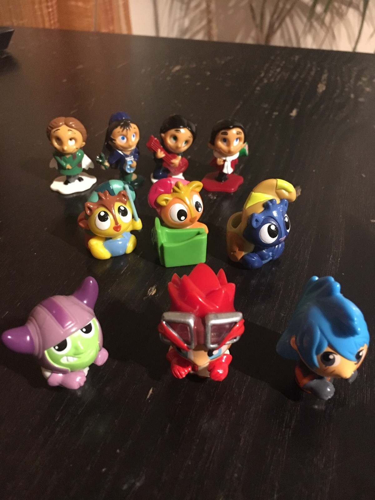 Picture 1 of 5