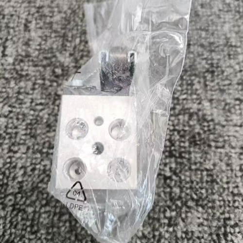New RS-4-1/8 FESTO 2949 Roller Lever Valve RS-4-1/8Fast Shipping - 第 13/15 張圖片