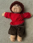 RARE RED HAIR 1985 CABBAGE PATCH KIDS "WORLD TRAVELER" DOLL WITH RUSSIAN CLOTHES