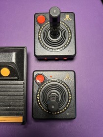 Atari Flashback 5 Classic Game Console Collector's Edition 92 Built In Games NEW