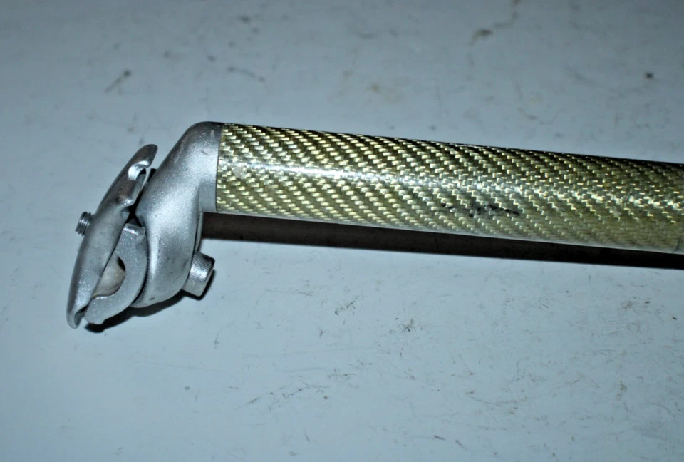 Tija de sillín de bicicleta de carretera de carreras de carbono 300/27,2 mm 30 mm desplazado dorado grava cercanías ~ Foto 2 de 4