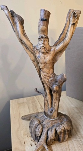VINTAGE CHRIST CROSS WOOD CARVING JESUS CRUCIFIX STANDING SCULPTURE FIGURE 20"