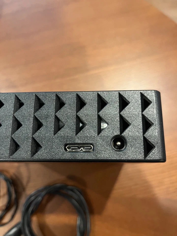 Seagate Expansion External 3 TB Hard Drive Model SRD0NF2 (Works) - Image 3 of 4