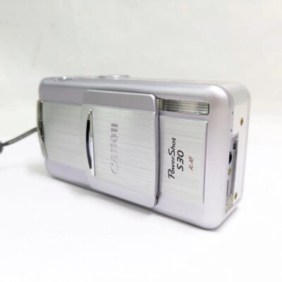 Canon PowerShot S30 Compact Digital Camera - Complete Set