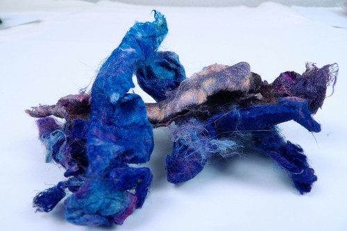 Hand Dyed Silk Carrier Rod Pieces Petal Leaf Felting Embellishing Textile Craft - Picture 45 of 56