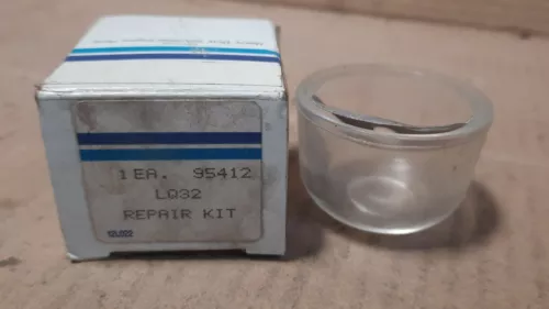 WISCONSIN PARTS  #LQ32  FUEL STRAINER REPAIR KIT  E125