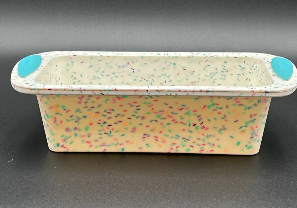 Trudeau Confetti Structure Silicone Loaf Pan 8.5” x 4.5” NEVER BEEN USED/NEW - Image 2 of 4