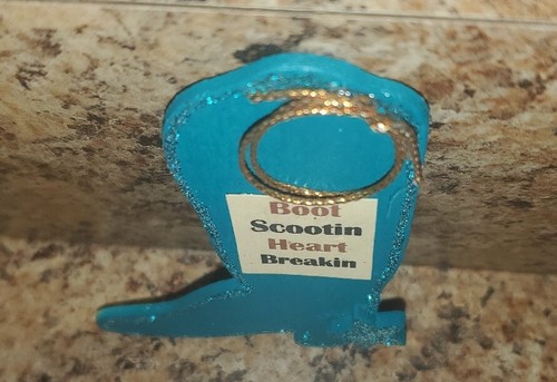 Magnet America Boot Scootin Heart Breakin Teal Cowboy Boot Wood Fridge Magnet - Picture 4 of 22