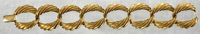 NAPIER Textured Link Bracelet