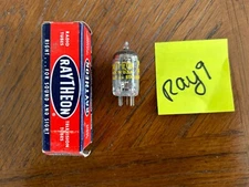 Raytheon 9001 Electron Tube