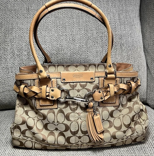 Borsa a tracolla Coach Hampton Signature con bordo in pelle intrecciata F13068