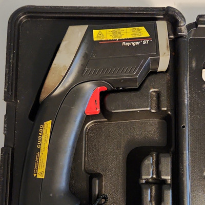 Raytek Raynger ST Infrared Digital Thermometer Temp Gun w/ Case, 0.95 Emiss