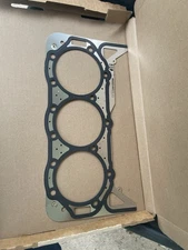 Mercury 4.5 Starboard Head Gasket Both Intake Gaskets Both Exhaust Gaskets New