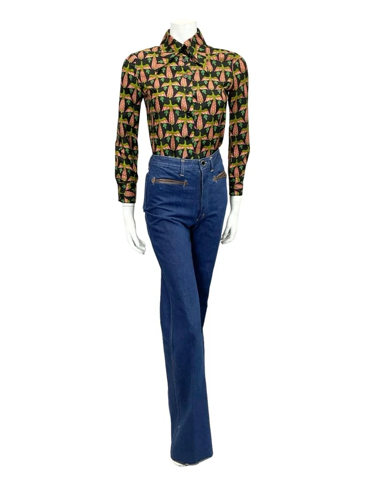 VTG 60S 70S BLACK PINK GREEN BEIGE MOD DAGGER BIRD PEACOCK PHOENIX SHIRT 8 - Image 2 of 4