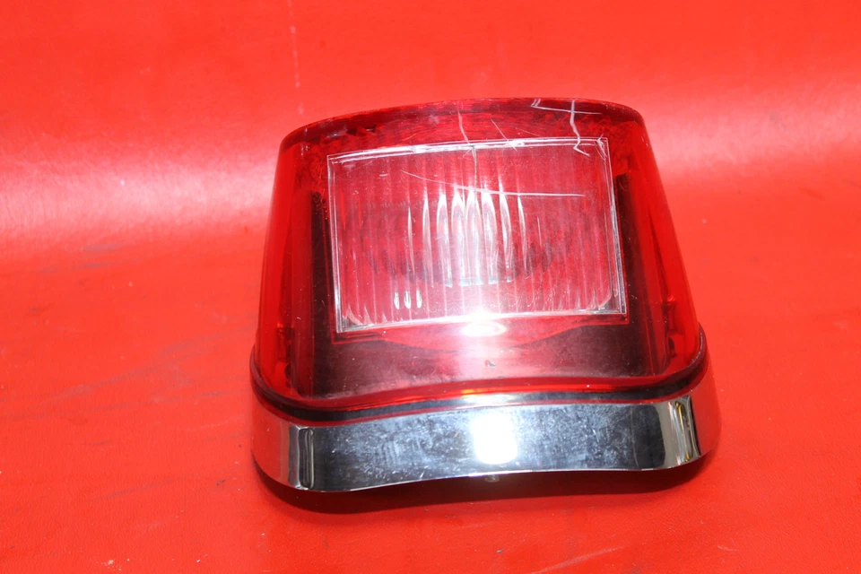2005 HARLEY-DAVIDSON SPORTSTER XL 883 LOW XL883 XL883L TAILLIGHT TAIL LIGHT REAR - Image 3 of 4