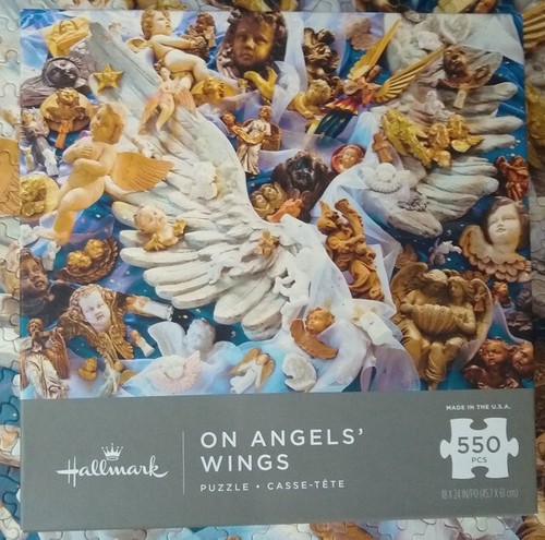 Hallmark On Angels’ Wings 550-teiliges Puzzle 18” x 24” - Bild 3 von 3