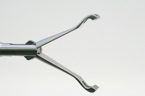 Laparoscopic Wide Babcock Grasper Forceps Micro Surgical Instruments 5mm - Picture 11 of 15