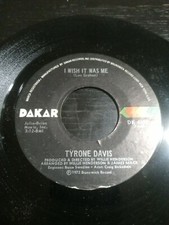 Tyrone Davis "I Wish It Was Me/You Don't Have To Beg Me To Stay" 45