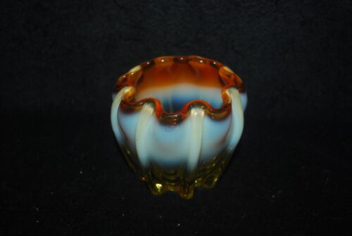 BEAUTIFUL VICTORIAN WEBB LEMONSCENT VASELINE OPALESCENT ROSE BOWL VASE C1900 - Picture 2 of 6