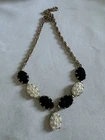 Vintage Costume Jewelry Choker Necklace Black Cream Beads Gold Tone Ne1