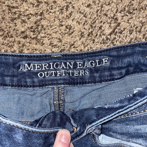 American Eagle Distressed Cutoff Jean Shorts Size 4 - Picture 4 of 8