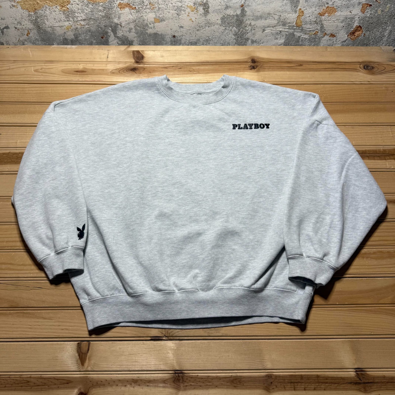 Playboy PacSun Embroidered Logo Fleece Crewneck Pullover Sweatshirt Size Medium