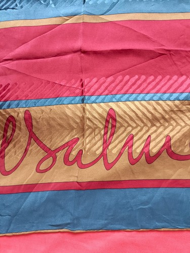 Vintage Pierre Balmain 100% Silk Large Square Scarf Rolled Edge 35.5"-35.5" - Picture 6 of 8