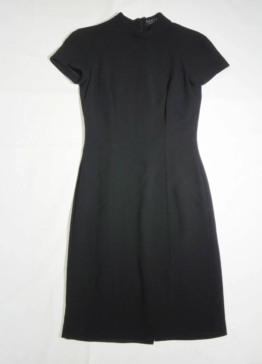 Robe noire Gucci taille 40 fête T 003 r10_0404