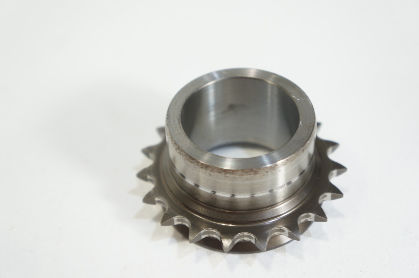 03-2012 Bentley Flying Spur W12 6.0l Engine Crankshaft Crank Shaft Gear Sprocket