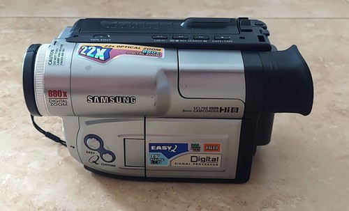 Samsung Hi8 SCL700 8mm Video Camcorder VCR Player w/Battery & Charger