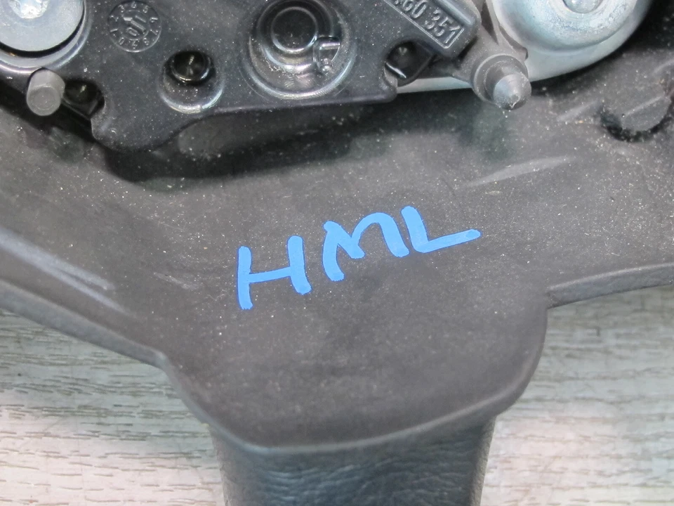 07-08 MERCEDES W164 ML63 AMG LEATHER MULTIFUNCTION STEERING W PADDLE SHIFTER OEM - Image 2 of 4