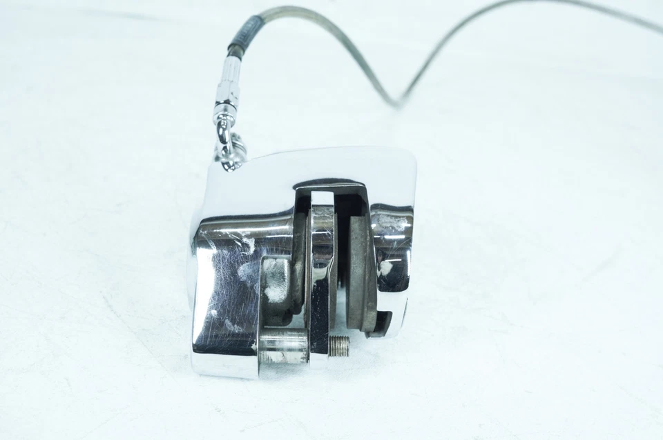 Harley Dyna Super Glide T-Sport 2001 FXDXT OEM delantera izquierda 1 pinza de freno cromada Foto 4 de 4