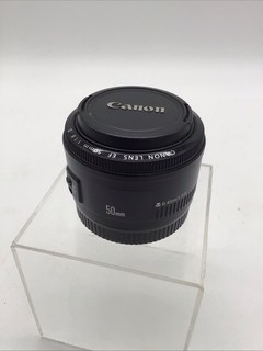 Canon Lens EF 50mm 1:1.8 II With Caps/52mm Filter/ SN 8795038490