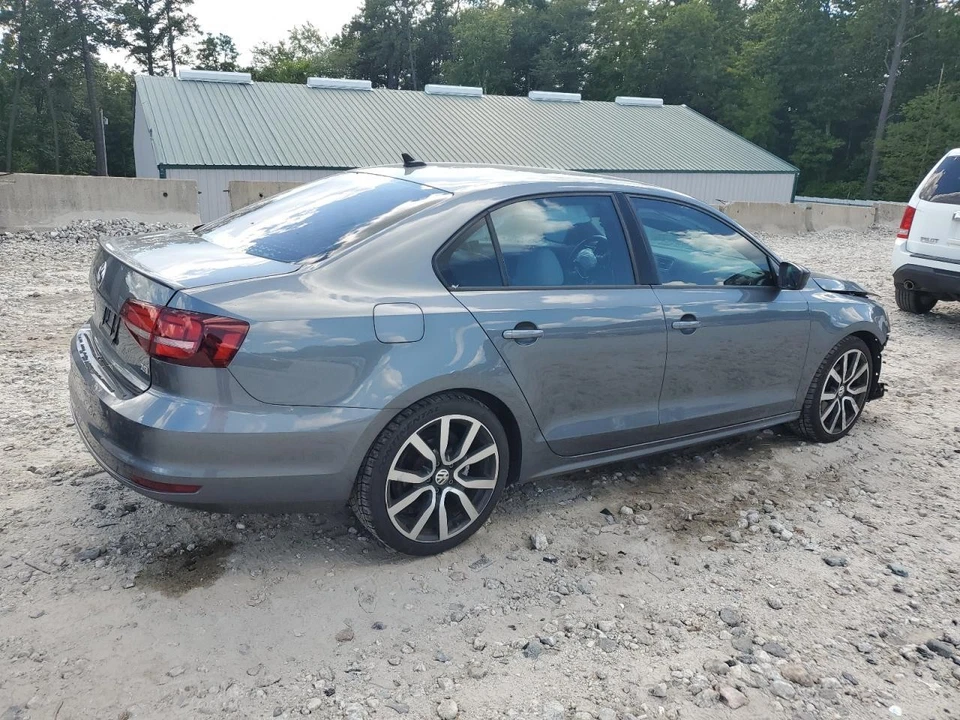 Used Speedometer Gauge fits: 2016 Volkswagen Jetta cluster multifunction display Foto 3 de 4