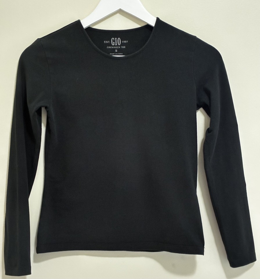GIO Black Long Sleeve Tee Crewneck T-Shirt Cotton Fitted Basic Capsule To