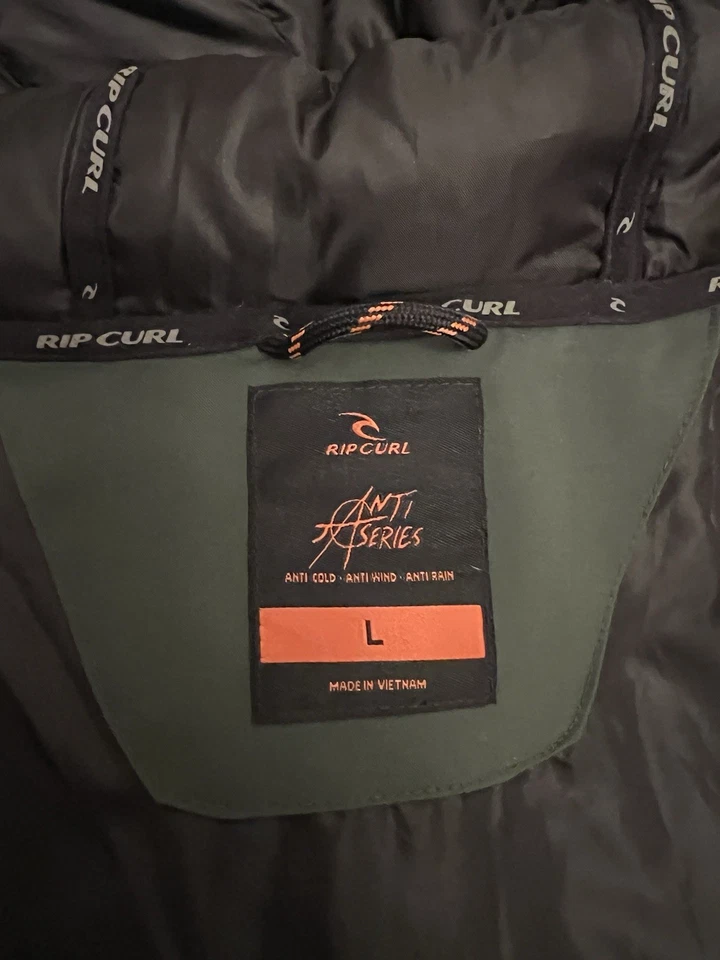 Rip Curl Ridge Anti-Series Jacket New With Tags Size Large Green Tan - Image 4 of 4