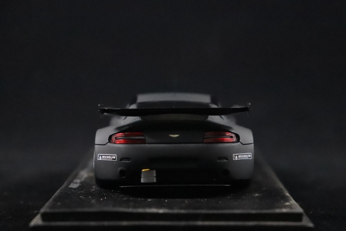 New 1:43 Spark Model Aston Martin V8 Vantage GT2 Test 2008 S1218