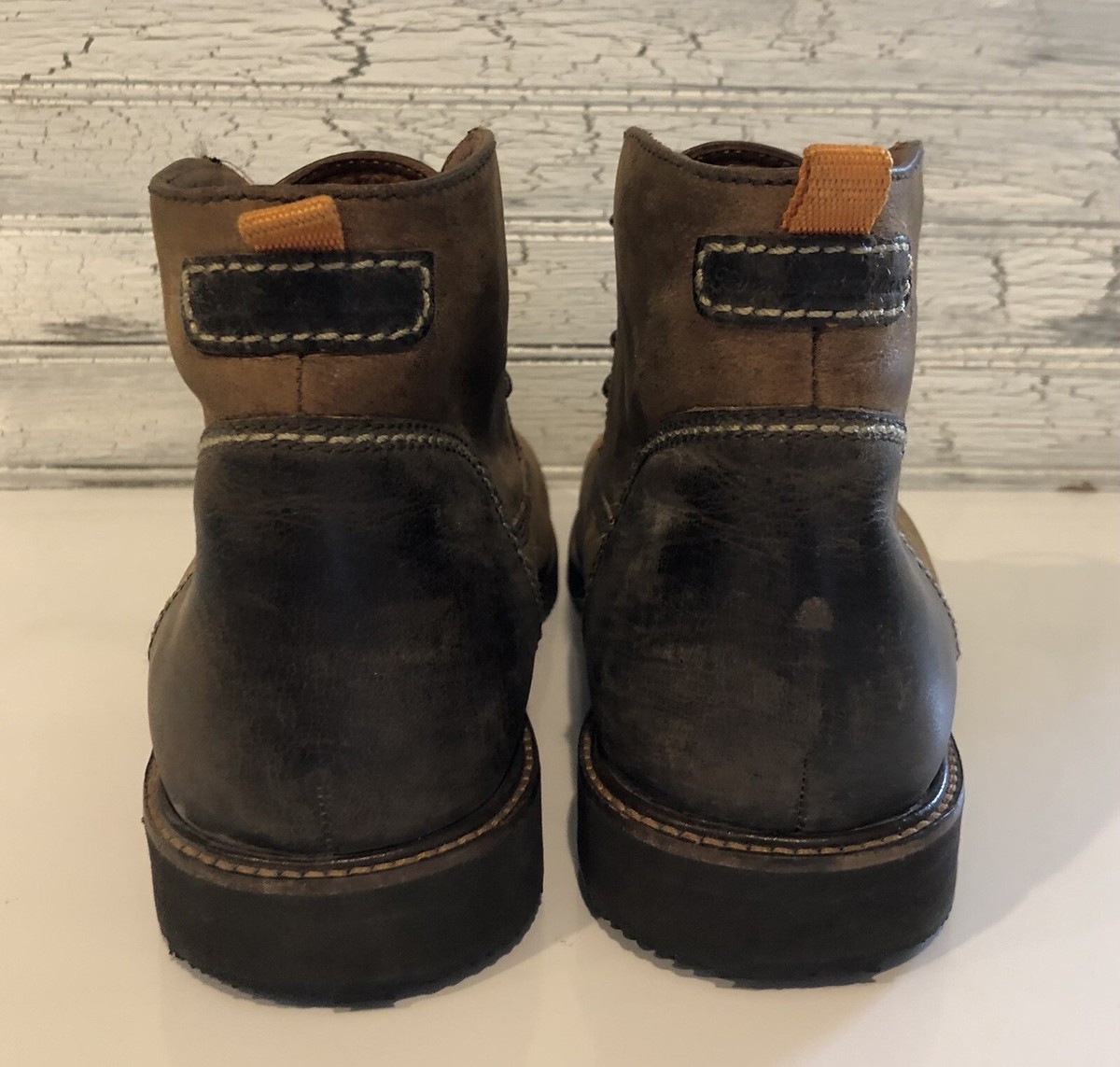 Tommy Bahama Edisto Brown Leather Chukka Boots Mens Size 11  display picture 1