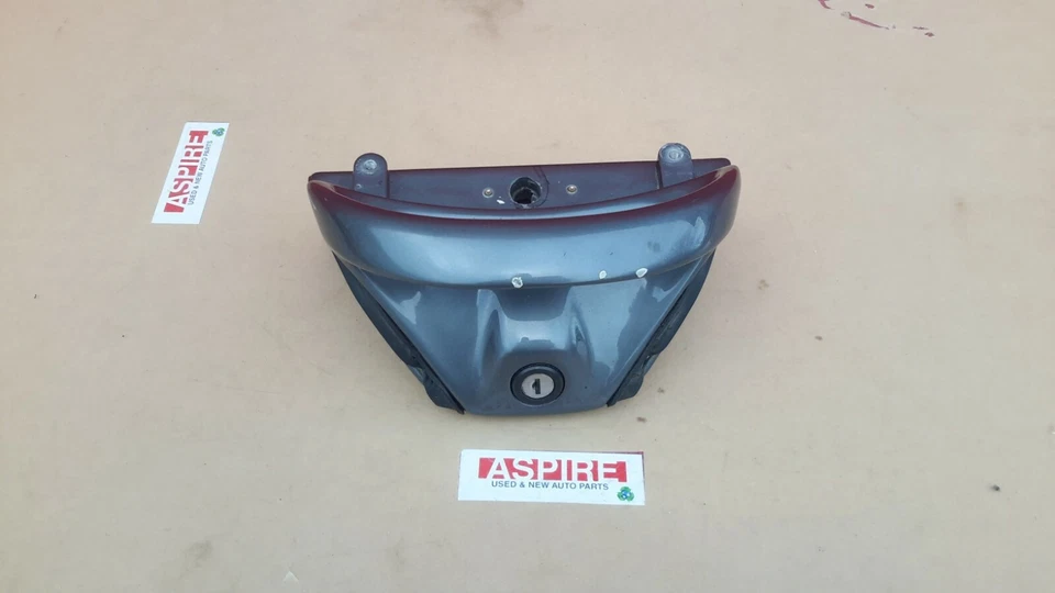 Ducati ST4S ST4 2004 2005 manija luz trasera soporte pasajero trasero  Foto 3 de 4