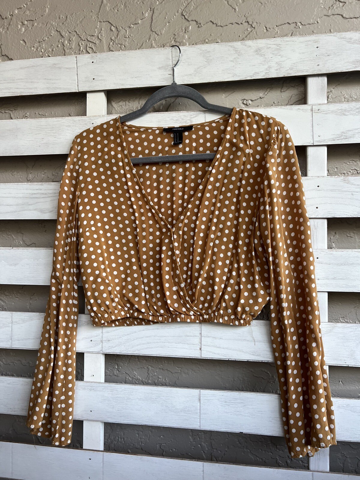 Blusa corta Forever 21 para mujer M Top estilo flamenco lunares marrón mostaza.