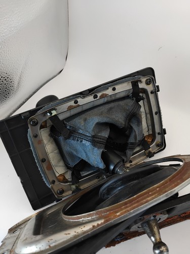 1984-1989 Nissan 300ZX Z31 Manual Transmission Shifter Knob Assembly COMPLETE OE - Picture 16 of 24