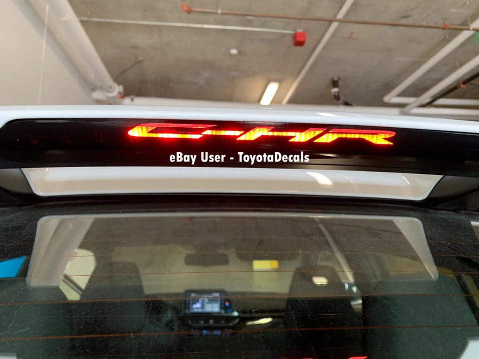 Calcomanía de tercera luz de freno para Toyota C-HR IZOA - 2018 2019 2020 2021 2022 2023 Foto 4 de 4